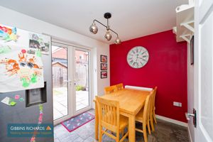 Kitchen/Diner- click for photo gallery